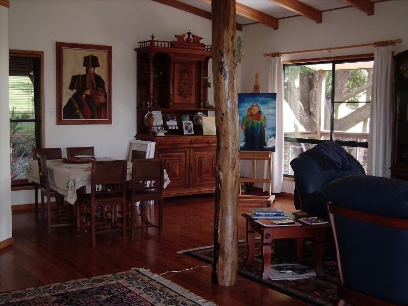 Ravensbourne QLD 4352