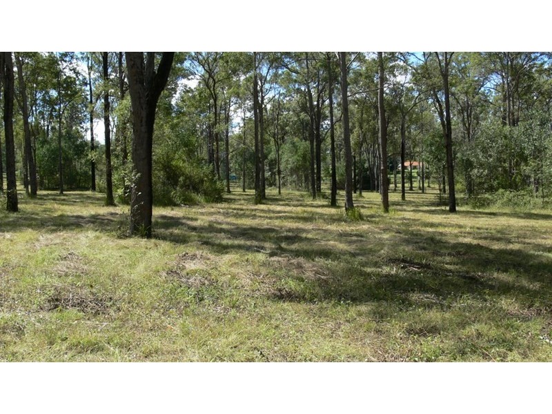 121 Windsor Drive, Mount Hallen QLD 4312