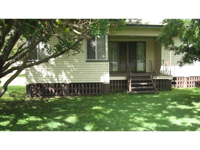 231 Ipswich Street, Esk QLD 4312