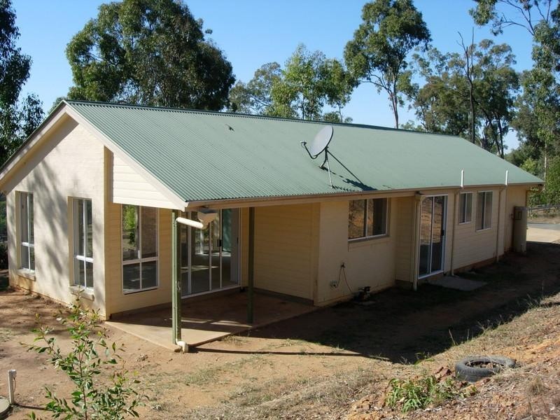 26 Nottingham Drive, Esk QLD 4312