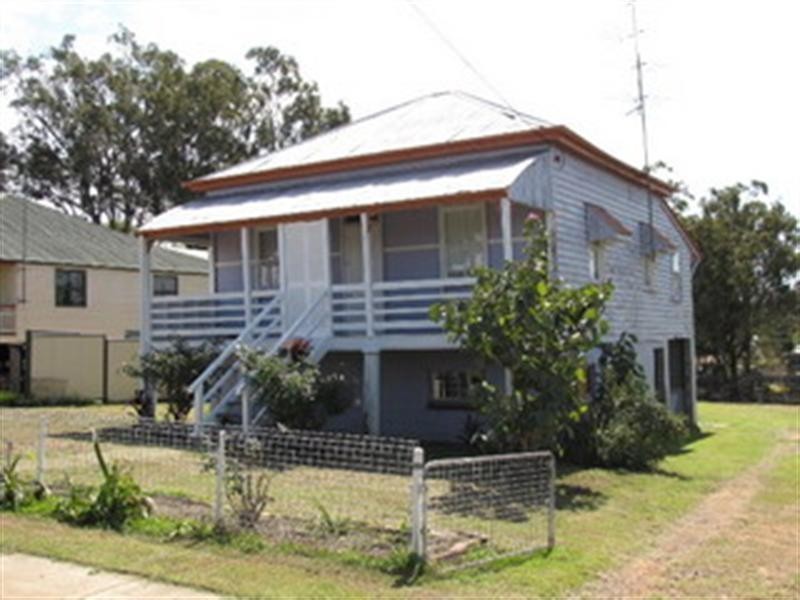 45 Fulham Street, Toogoolawah QLD 4313