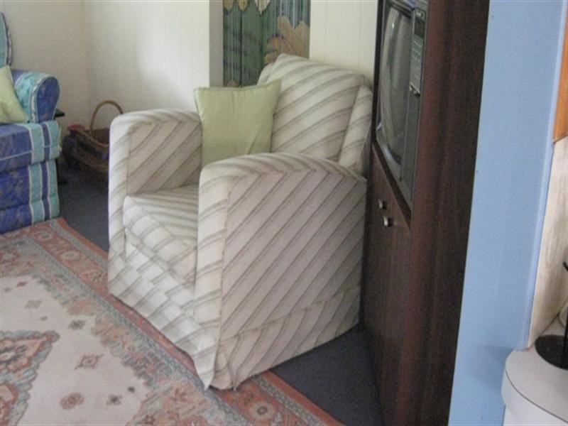 8 Second Avenue, Somerset Dam QLD 4312