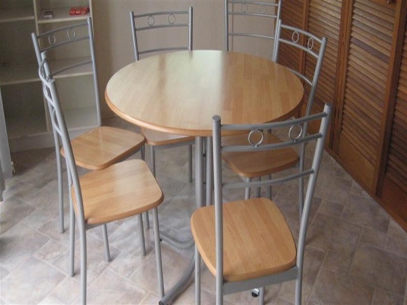 8 Second Avenue, Somerset Dam QLD 4312