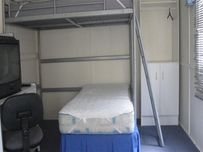 8 Second Avenue, Somerset Dam QLD 4312