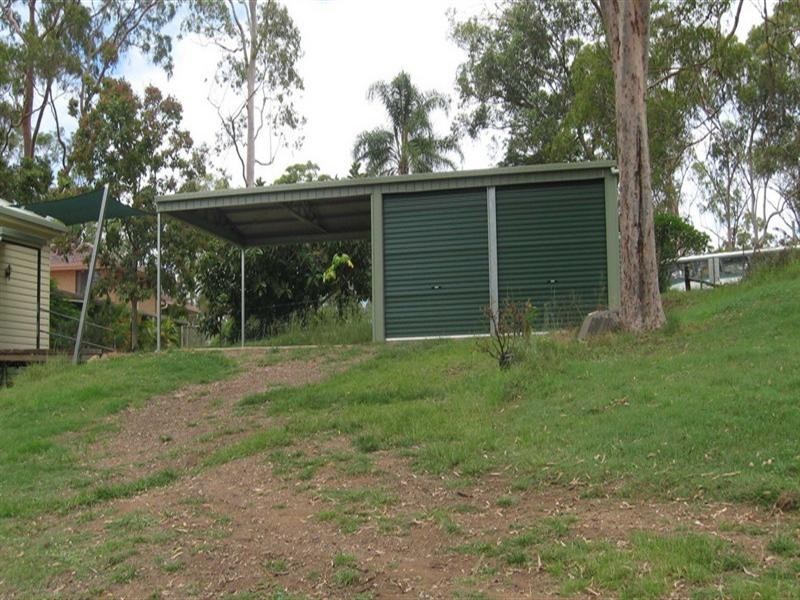 9 Crest Court, Esk QLD 4312