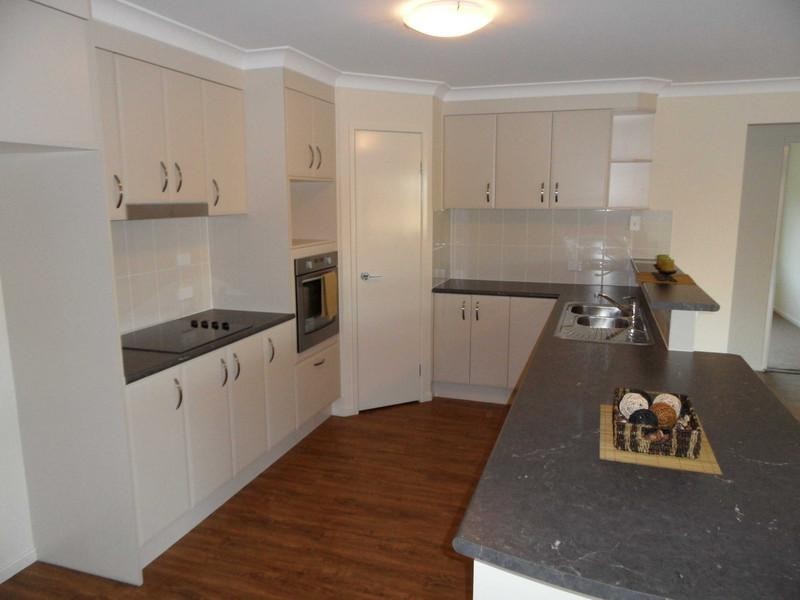 18 Jelica Place, Esk QLD 4312