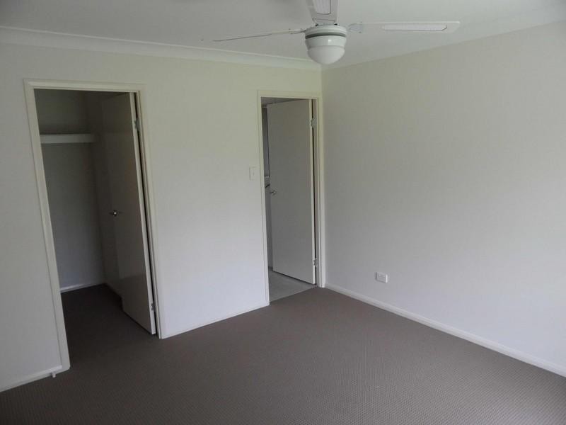 35 Middle Street, Esk QLD 4312