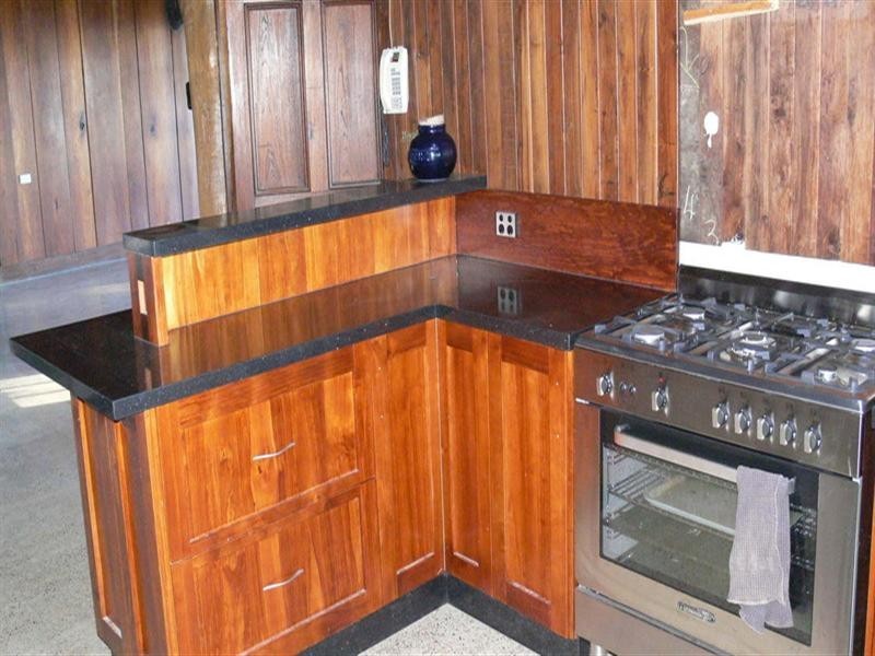 Ravensbourne QLD 4352