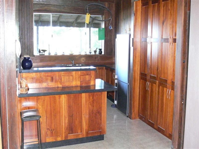 Ravensbourne QLD 4352