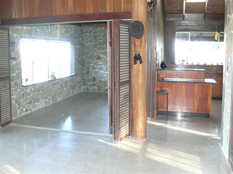 Ravensbourne QLD 4352