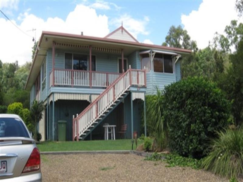 44 Barbour Street, Esk QLD 4312