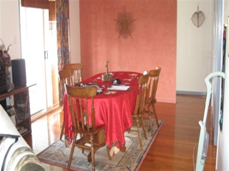 44 Barbour Street, Esk QLD 4312