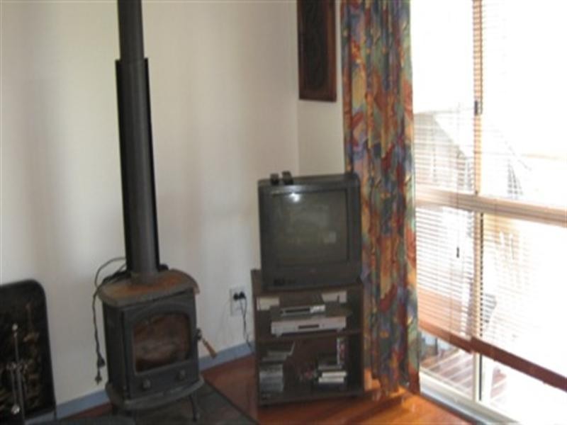 44 Barbour Street, Esk QLD 4312