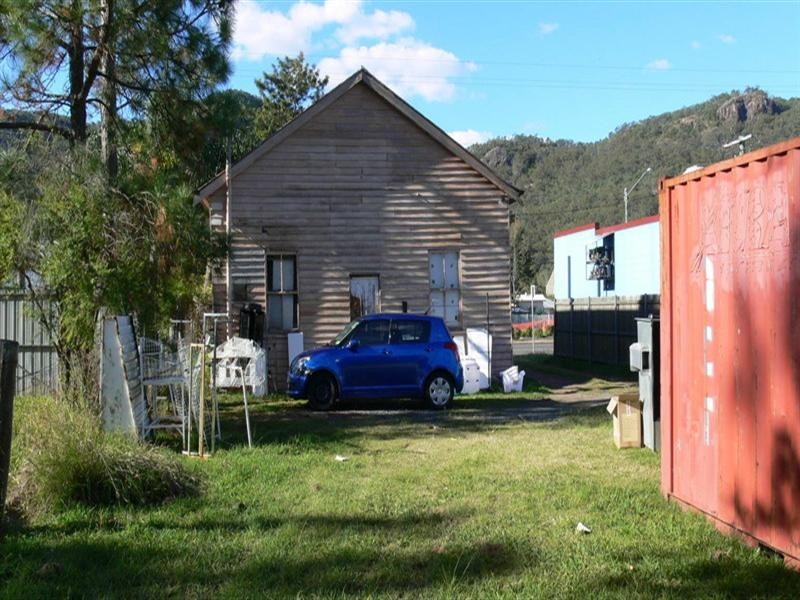 160 Ipswich Street, Esk QLD 4312