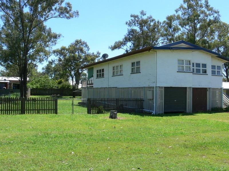 39 Dingyarra Street, Toogoolawah QLD 4313