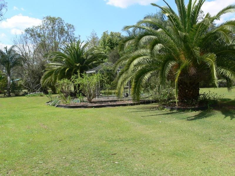 242 Esk Hampton Road, Esk QLD 4312