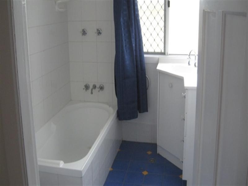 205 Highland Street, Esk QLD 4312