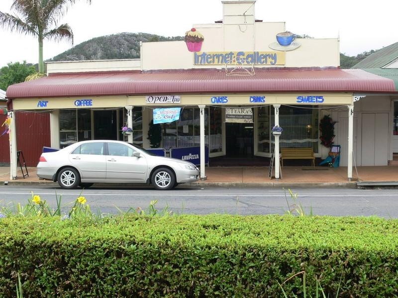 213 Ipswich Street, Esk QLD 4312