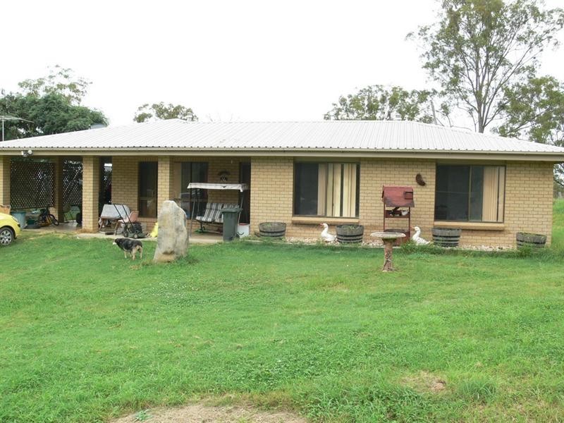 377 Willaura Drive, Mount Hallen QLD 4312