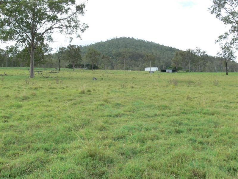 377 Willaura Drive, Mount Hallen QLD 4312