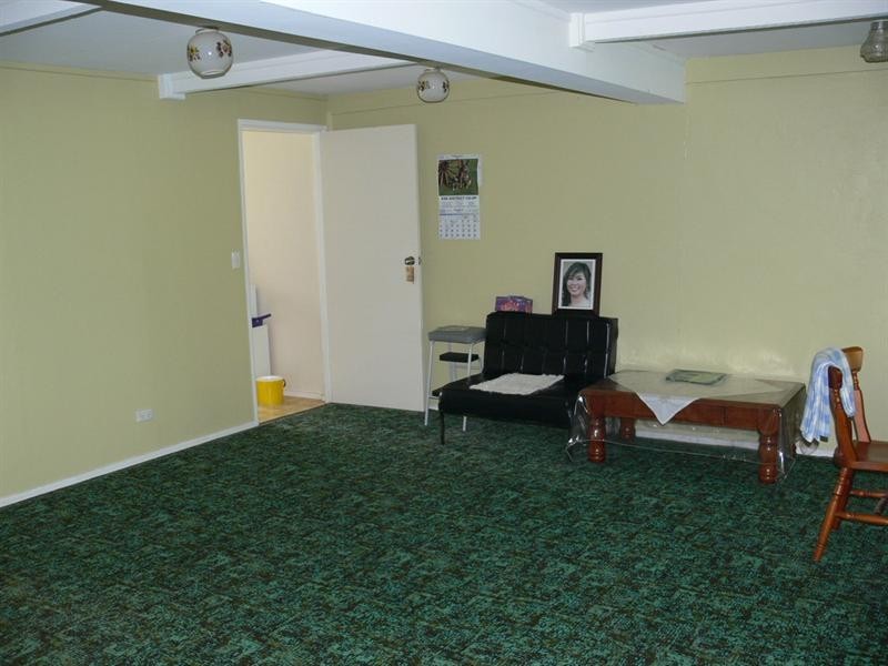 9 East Street, Esk QLD 4312