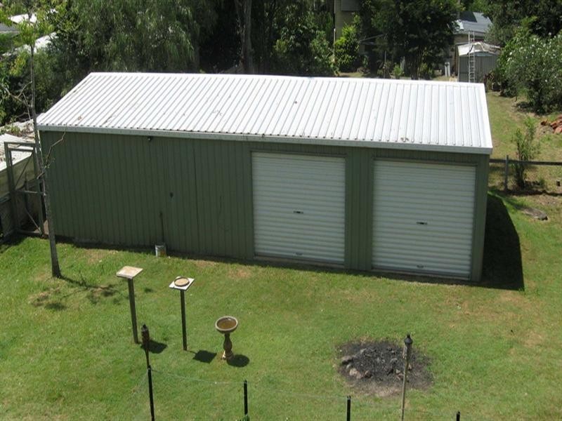 24 Mack Street, Esk QLD 4312