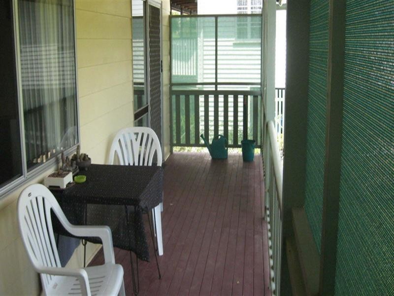 24 Mack Street, Esk QLD 4312