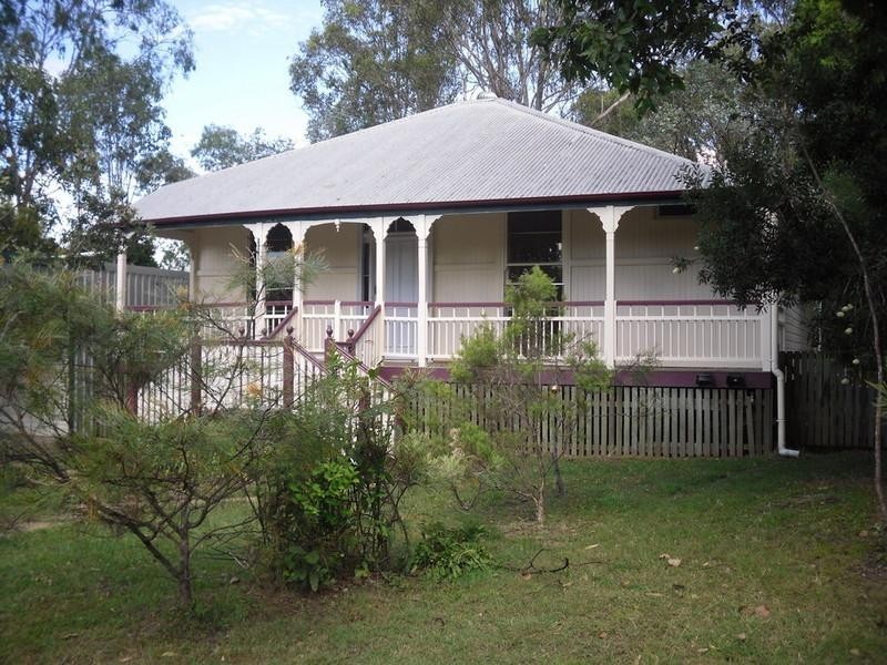 22 Barbour Street, Esk QLD 4312