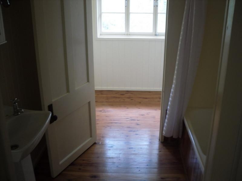 22 Barbour Street, Esk QLD 4312