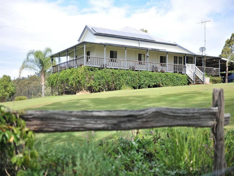 36 Old Station Road, Mount Hallen QLD 4312