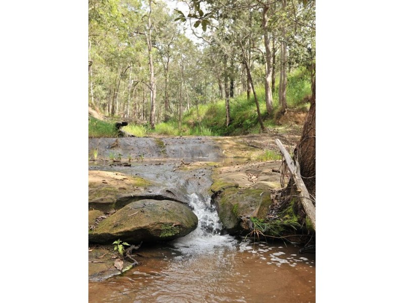 36 Old Station Road, Mount Hallen QLD 4312