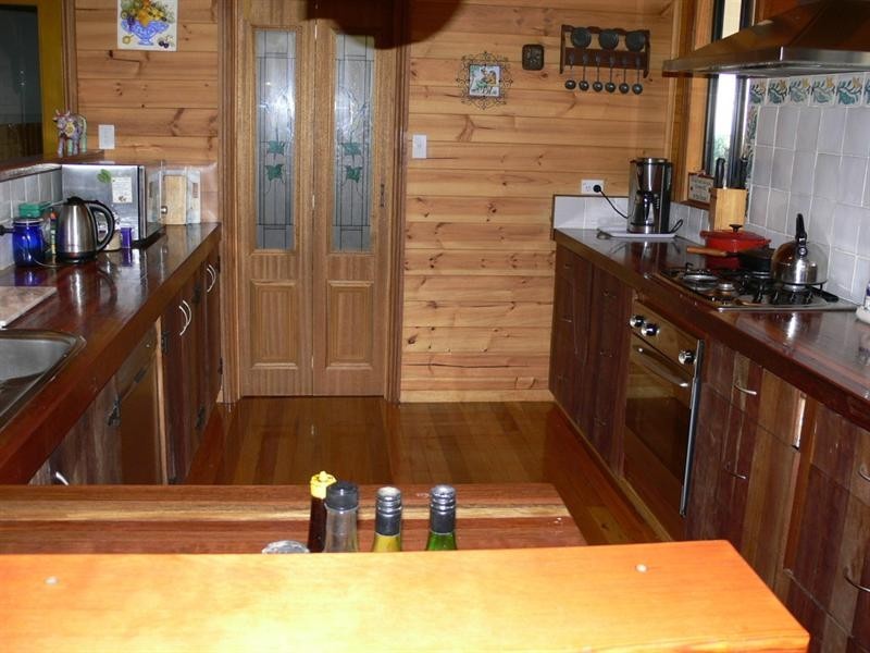 58 Outlook Drive, Esk QLD 4312