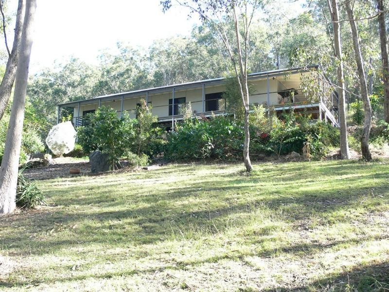 58 Outlook Drive, Esk QLD 4312