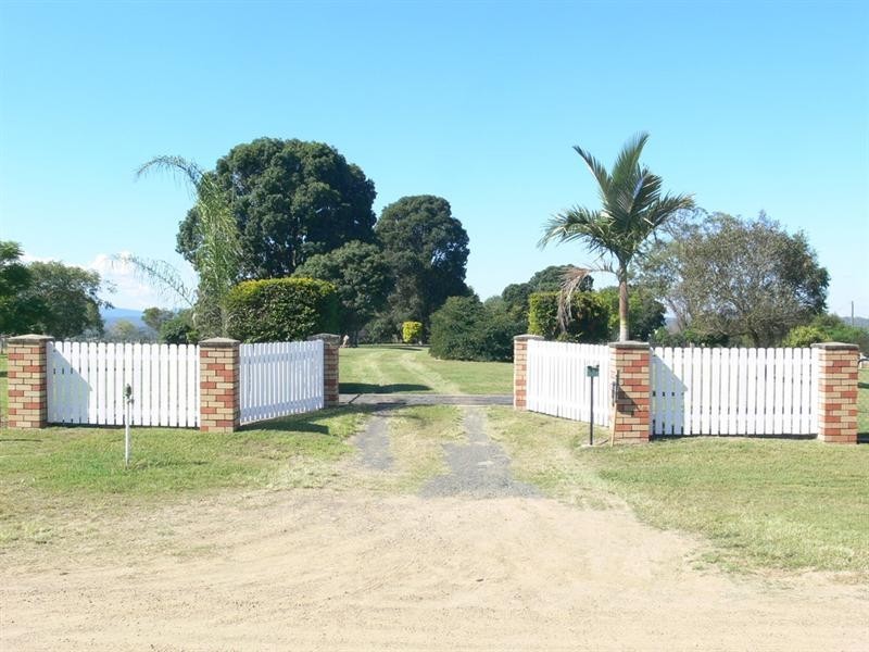 Glamorgan Vale QLD 4306