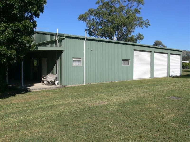 Glamorgan Vale QLD 4306