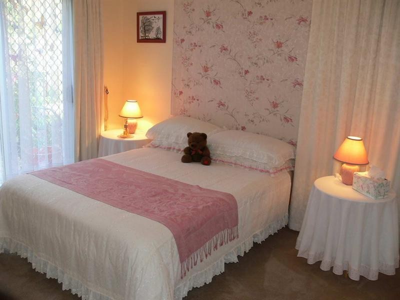 19 Russell Street, Esk QLD 4312