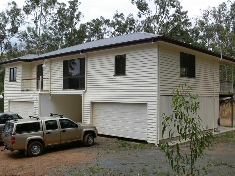 3 Chaille Road, Esk QLD 4312