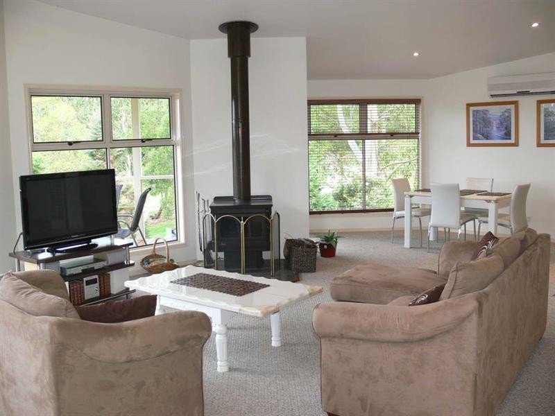 Ravensbourne QLD 4352