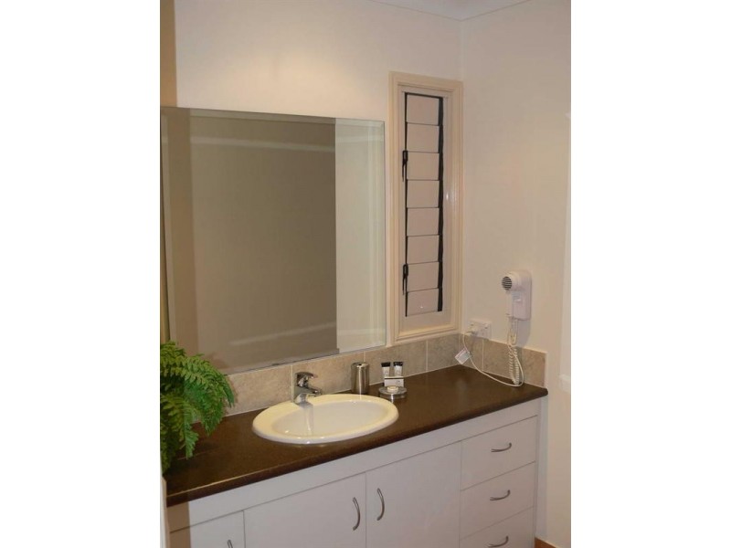 Ravensbourne QLD 4352