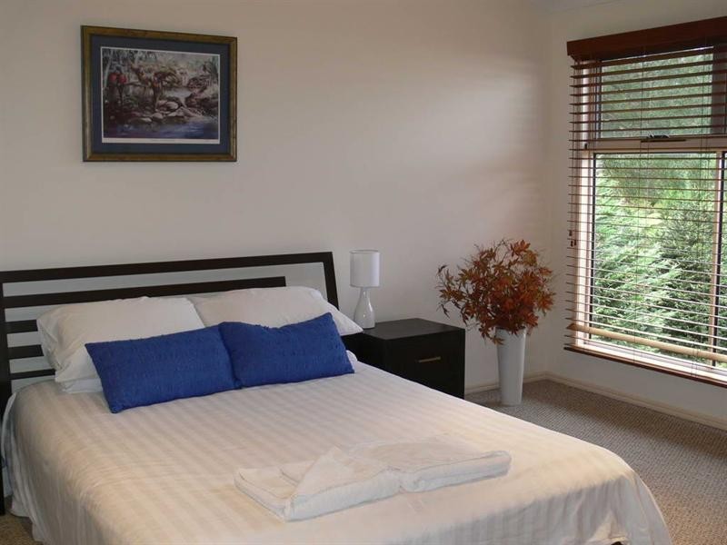 Ravensbourne QLD 4352