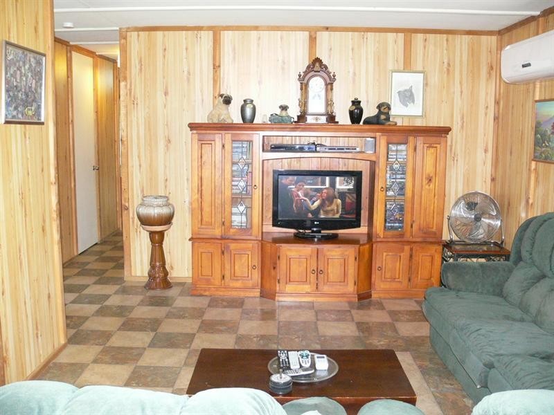 41 Windsor Drive, Esk QLD 4312