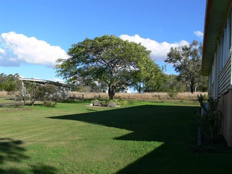 68-70 Fulham Street, Toogoolawah QLD 4313