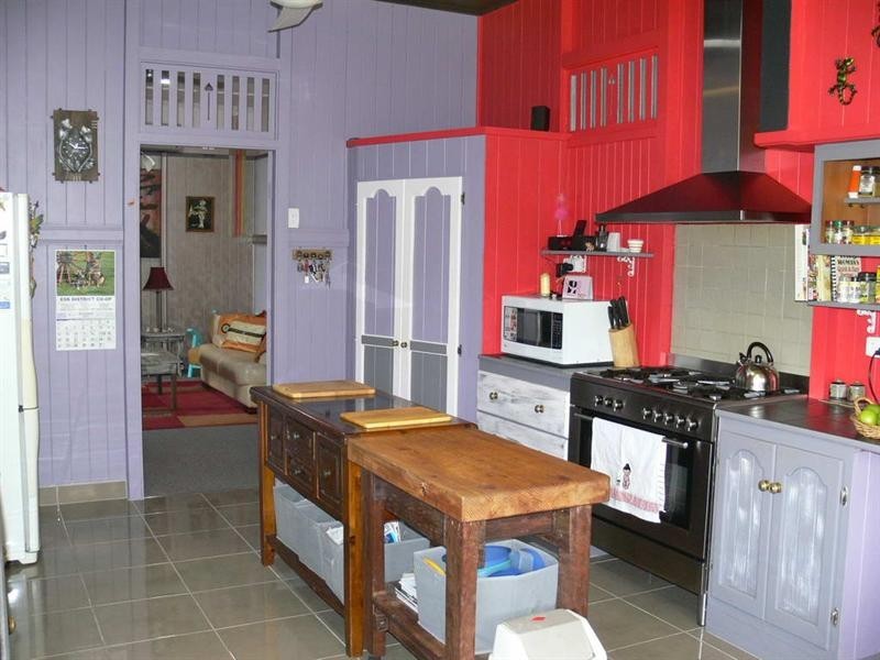 69 Highland Street, Esk QLD 4312