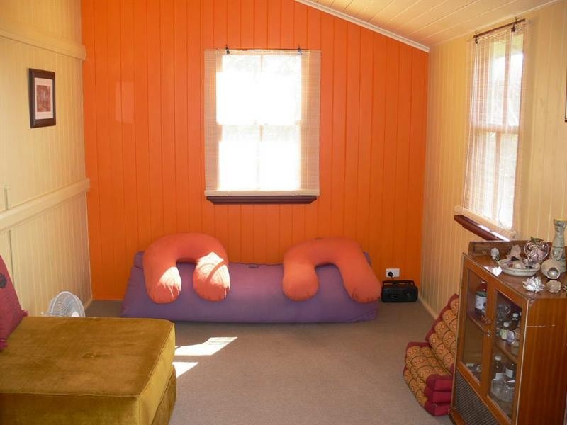 69 Highland Street, Esk QLD 4312