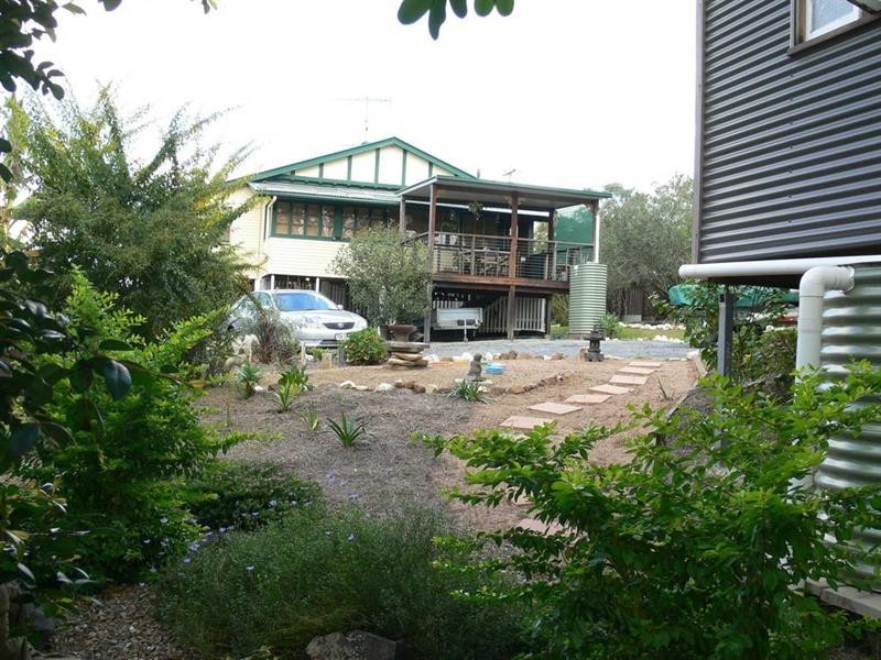 69 Highland Street, Esk QLD 4312