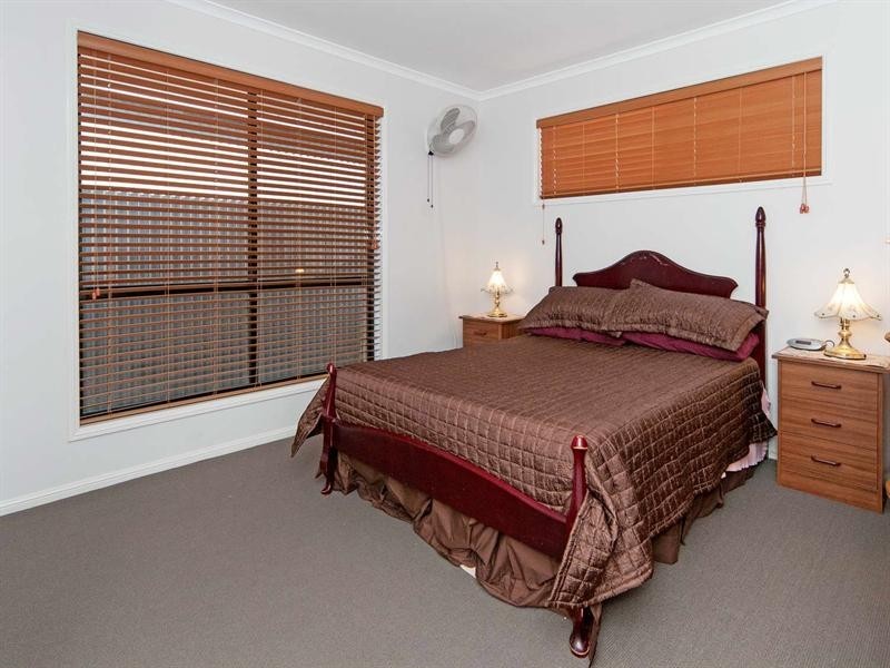 80 Mackenzie Lane, Redbank Creek QLD 4312