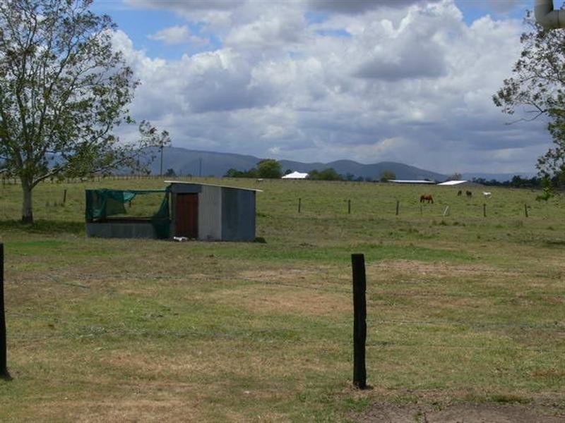Cressbrook QLD 4313
