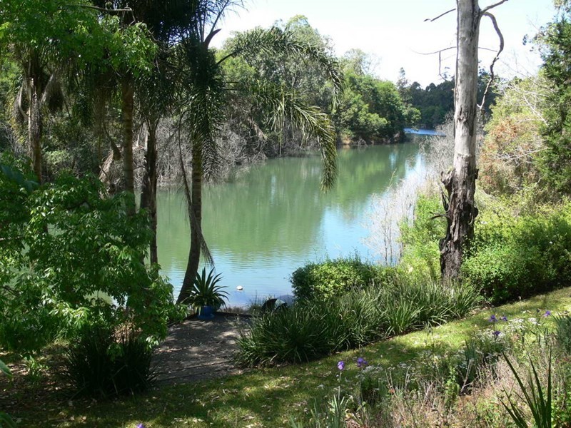 227 Cherry Creek Road, Blackbutt QLD 4306