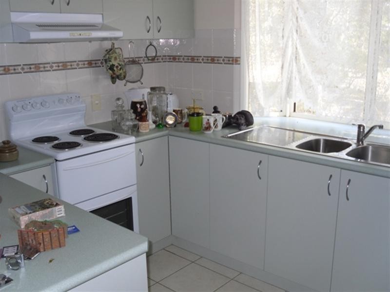 115 Cedar Avenue, Esk QLD 4312