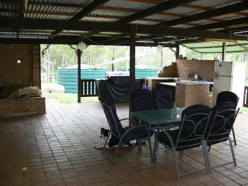525 Willaura Drive, Mount Hallen QLD 4312